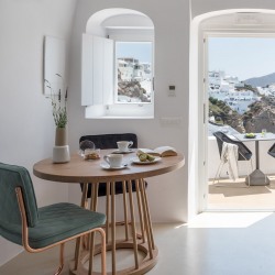 Aspaki Exclusive Honeymoon Suites